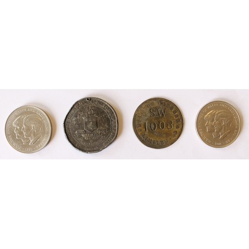 4 - WWI and WWII range with:
1. 1914-15 Star trio and Silver War Badge No B.159510 to 12479 Pte P. Barre... 