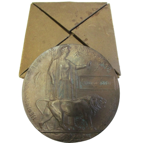 60 - WW1 Memorial Plaques to:
1. William Green good extremely fine. In card case of issue and Buckingham ... 