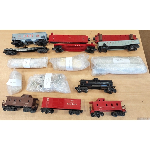 297 - Lionel. Collection of O Gauge electric trains generally very good in mostly fair to good boxes with ... 