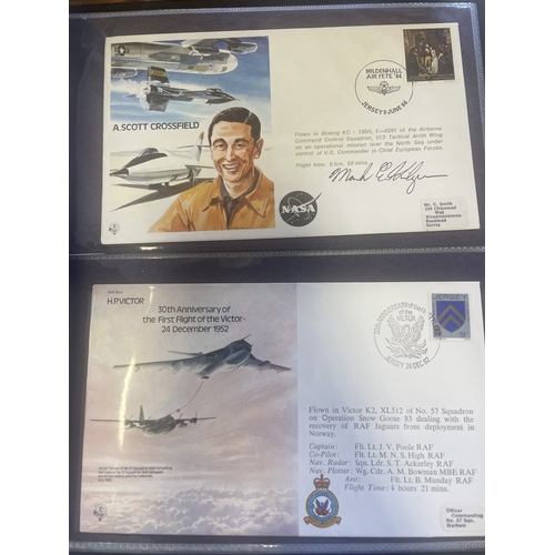 100 - Aviation. Mint and used world issues in 6 vols incl GB and Jersey RAF covers some signed, etc. (B)