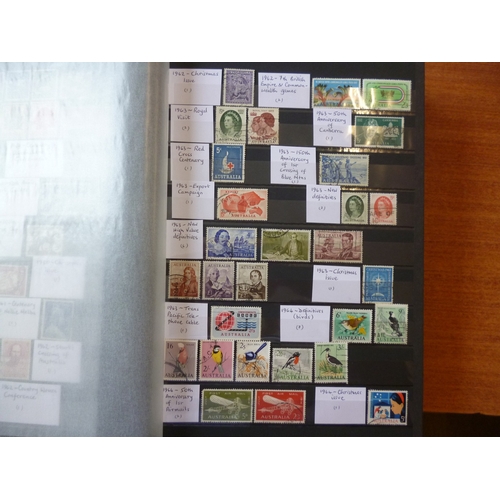 104 - Australia. Early to modern M/U coln in 9 stockbooks, incl 1932 Harbour bridge set (5/- is FU), 1934 ... 