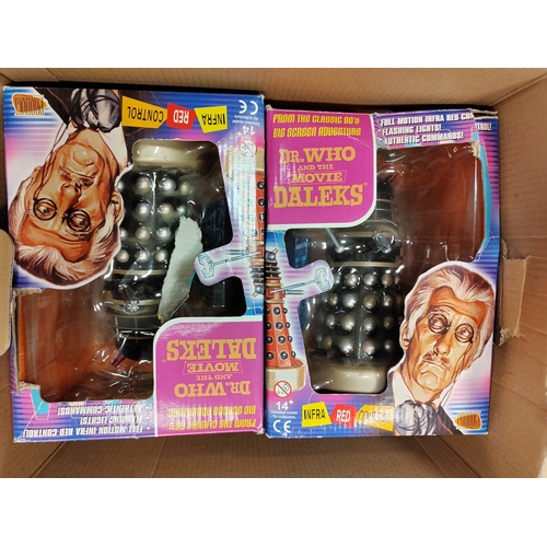 138 - Collection of Doctor Who various size radio controlled model Daleks generally very good/excellent in... 