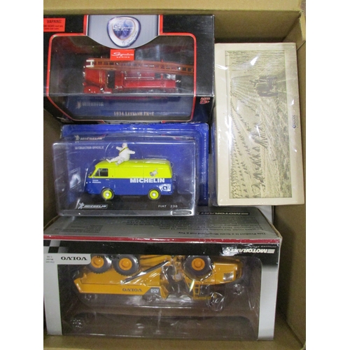 168 - Collection including Anso, Atlas, Corgi, Onyx, Oxford Die Cast, racing cars in plastic display cases... 