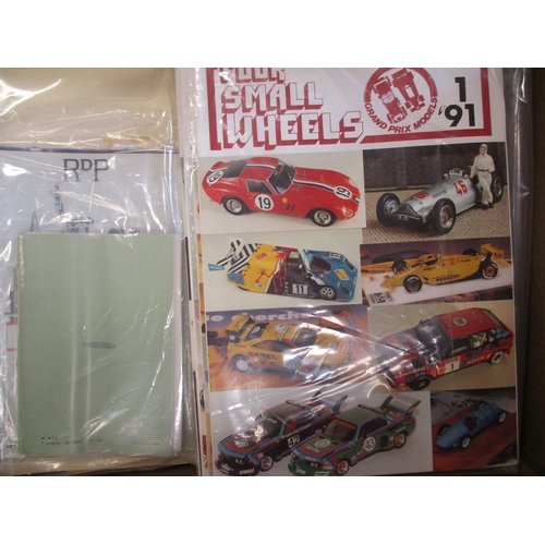 181 - Collection including boxed Corgi, EFE, Lledo, Matchbox, Spot-On (1) plus unboxed range, books, magaz... 