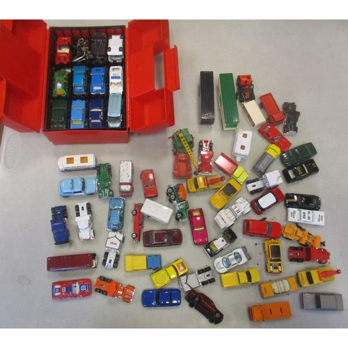 199 - Collection of unboxed die cast cars, lorries and farming vehicles, generally very good to excellent,... 