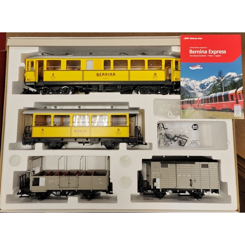 284 - L.G.B. Set No.21000 Zugpackung 100 Jahre Bernina, appears complete, mint in extremely good box. (B)