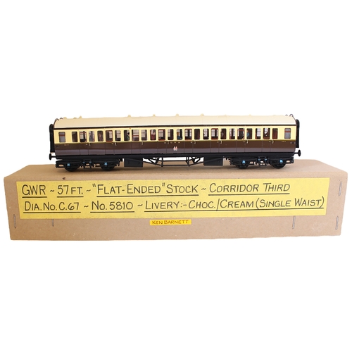 384 - Range of OO gauge kit built GWR chocolate/cream coaches, generally mint in excellent to near mint br... 