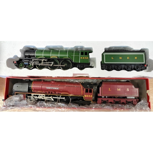 585 - Hornby. Range of locomotives some with tenders, generally excellent in generally very good boxes wit... 