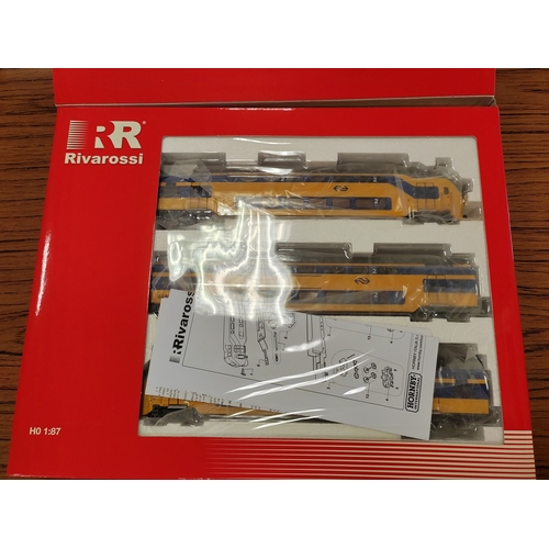 602 - Rivarossi. Range of sets generally mint in good/good plus boxes with HR2052, A set No.6964 and B set... 