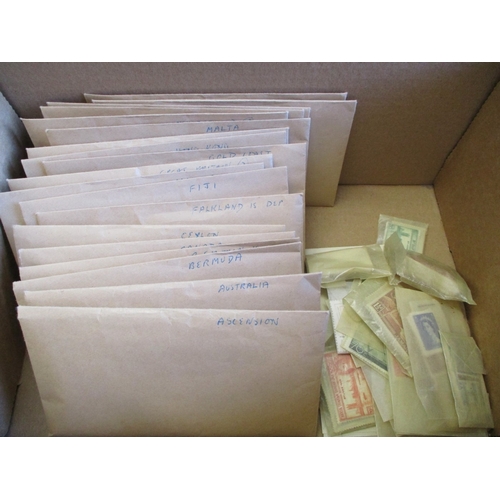 21 - BC KGVI, loose mint (mainly UM) selns in small envelopes, mainly loose vals and short sets, also odd... 