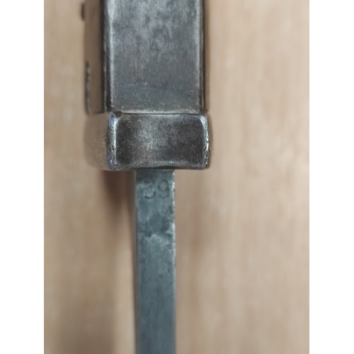 153 - Bayonets with:
1.WW2 German K98 1939 Bayonet with matching numbered scabbard, ricasso marked P.Weyer... 