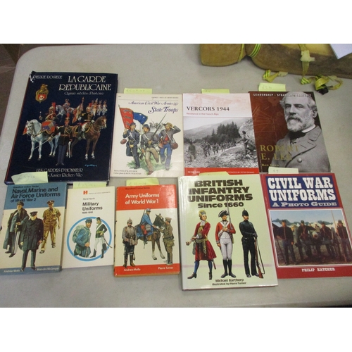 199 - Collection of military books with uniforms, equipment and general history with strength in France, A... 