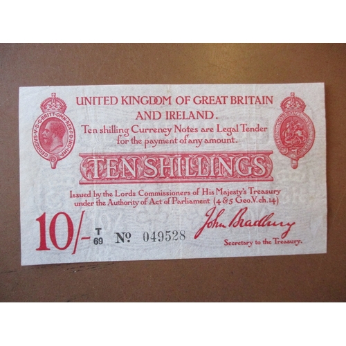 218 - Range of Treasury notes with £1 Bradbury 1914 second issue T/4 fair with 10mm repaired tear, Warren-... 