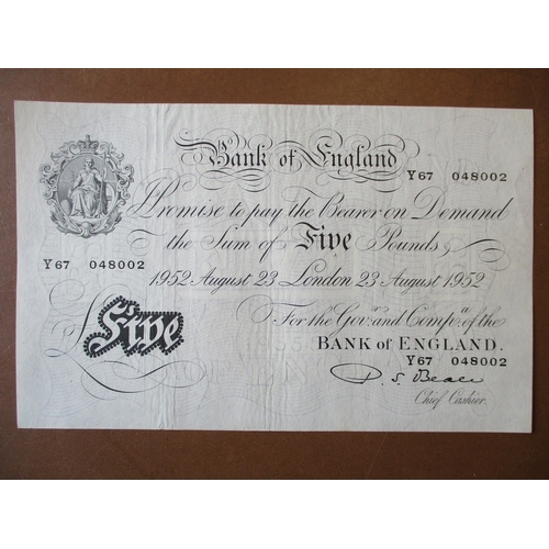 223 - Range of white notes with £5 Peppiatt 1947 (26 June) very fine, Beale 1952 (23 August) Y67 (2 consec... 