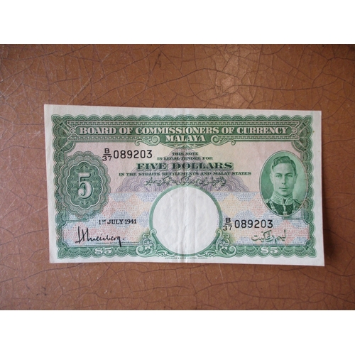 269 - World range with India 1937 10r Deshmukh very fine, Malaya 1941 $5 very fine, Thailand 1945 50 Baht ... 