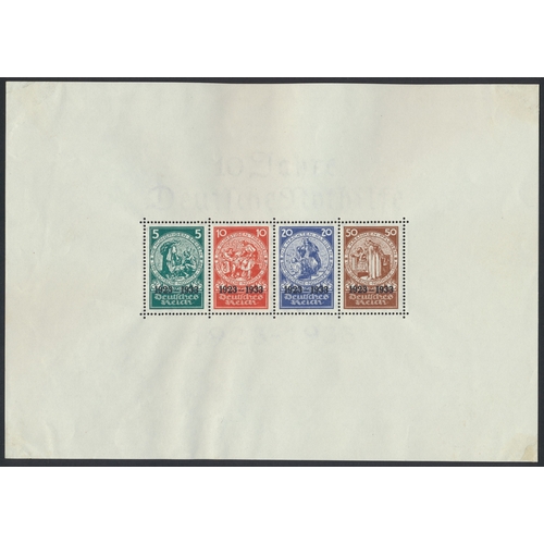 211 - Germany. M/U coln in 12 stockbooks starting from 1933, incl 1933 Reichstag set UM, 1933-41 Hindenbur... 