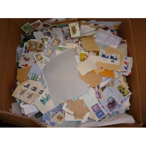 115 - Large modern accumulation of on paper and off paper used, also range GB with some PHQs cards. Good l... 