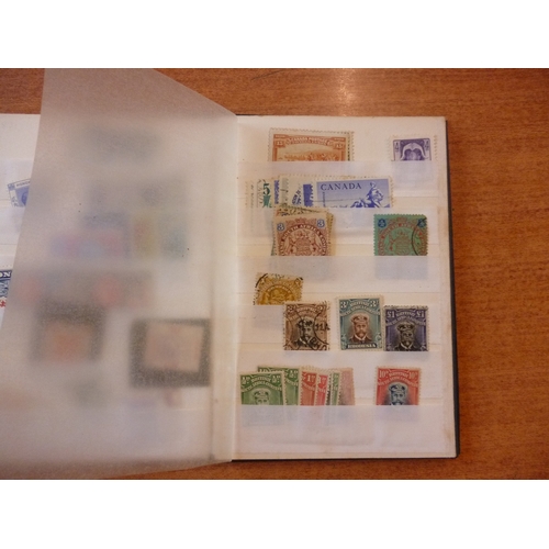 35 - BC, early to modern M/U coln in 5 small stockbooks and 1 large, plus loose material in envelopes. In... 