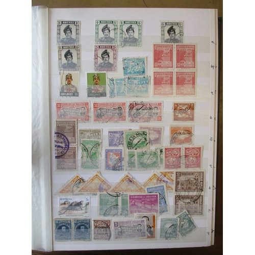 79 - Large world misc early to modern M/U accum in numerous albums, stockbooks and loose in packets. GB, ... 