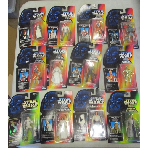 116 - Star Wars. Collection of figures, mainly Hasbro and Kenner including Episode I (8) with Darth Maul, ... 