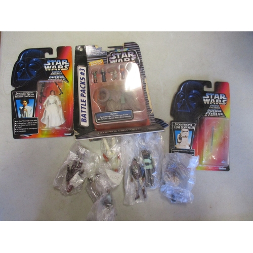 116 - Star Wars. Collection of figures, mainly Hasbro and Kenner including Episode I (8) with Darth Maul, ... 