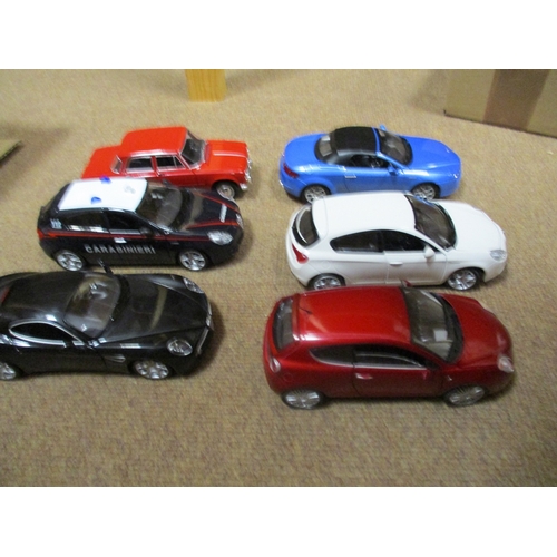 153 - Collection of 1/24 scale including ranges from Burago, Leo Models, Mebe toys, Mondo Motors etc gener... 