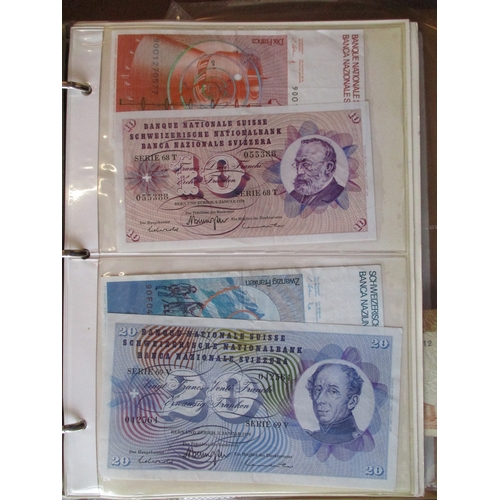 285 - World collection in 5 albums with Spain 1,000p 1965 fine, 1971 good very fine, 500p 1954 good very f... 