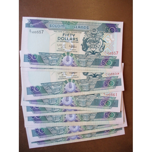 375 - Samoa. Uncirculated collection with 1990 Golden Jubilee 2 Tala (10), 2002-2006 Minister of Finance 5... 