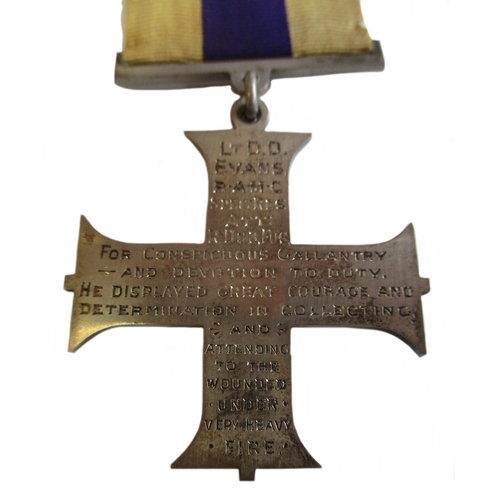 50 - WW1 Military Cross in case of issue, reverse chisel engraved in 17 lines 