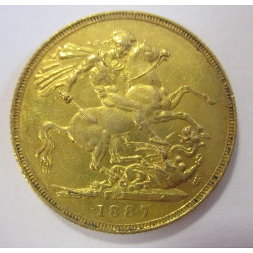 636 - Investment Gold lot - documents required. 1887 sovereign good fine. (Y)
