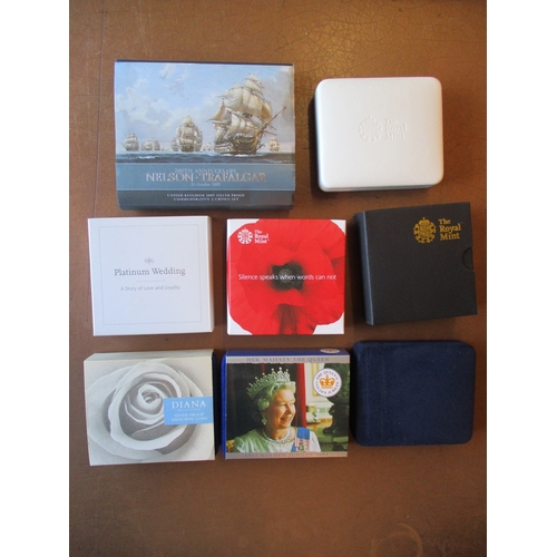 739 - Collection of Royal Mint £5 boxed silver proofs FDC 1996 - 2017 all different. Qty 38 coins (B)