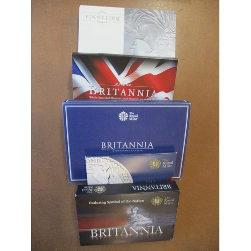 768 - Britannia silver £2's uncirculated in Royal Mint cards and folders with 2003-2007, 2009-2012 and 201... 