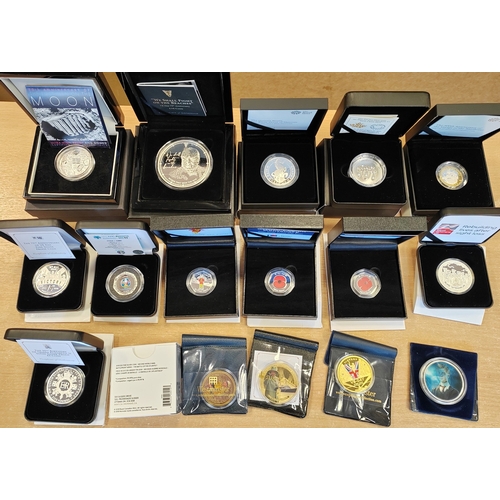 848 - Collection of mostly crown sized uncirculated/silver proofs from Royal Mint, Westminster, Jubilee Mi... 