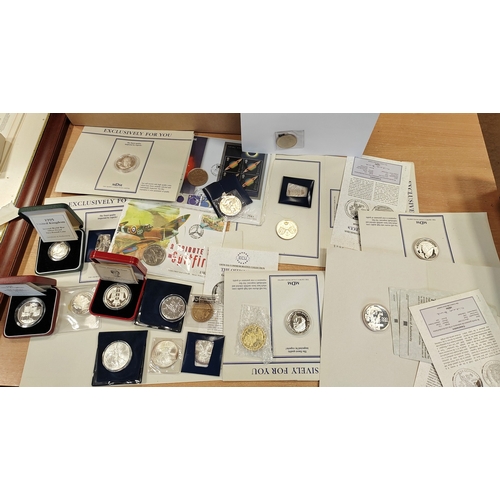 849 - Collection of silver/proofs and CuNi commemoratives, includes Canada silver maple, USA walking liber... 