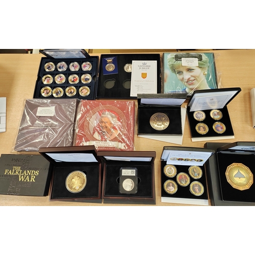 851 - Collection of uncirculated/silver proofs from Royal Mint, Westminster, Jubilee Mint etc. includes 20... 