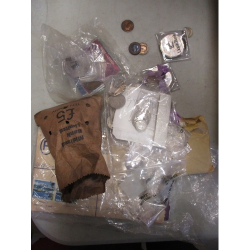 877 - Mixed mainly GB accumulation in bags and loose including good range of fractional farthings (9), Can... 