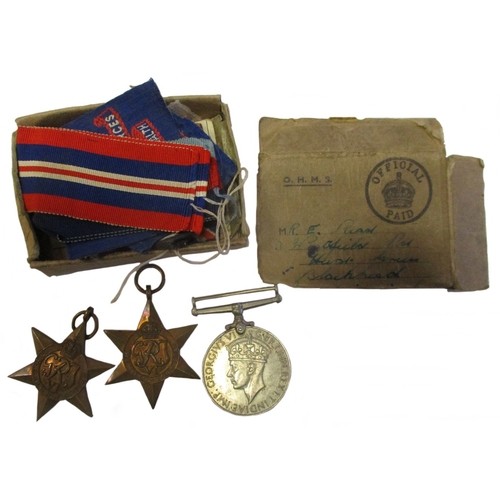 892 - Accumulation in boxes with strength in GB including crown 1889, half crown 1817, shillings etc. Also... 