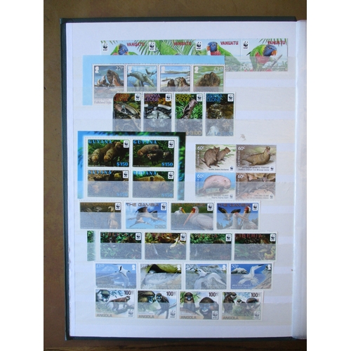 85 - Wildlife. Large World Wildlife Fund (WWF) coln in 35+ binders. WWF issues incl UM sets from a wide r... 