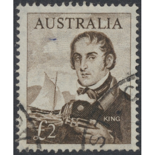 91 - Australia. Early to modern, mainly used coln in 2 albums, incl 1913 Kangaroos to 10/- U, 1915 Kangar... 