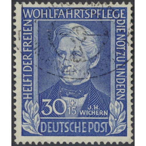 171 - Germany. Middle to modern M/U coln in 5 Safe albums, with issues from 1923 incl 1924-7 set U, 1928-3... 