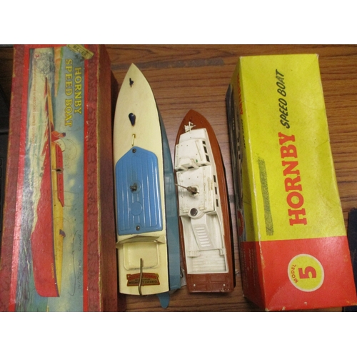 154 - Boats. Hornby. Tinplate clockwork speed Boats including  No 2, No 3, No 5 (2), electric speed boat N... 