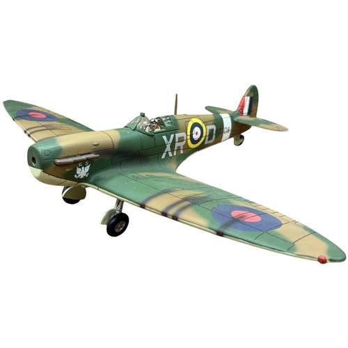 190 - King & Country. WWII Royal Air Force RAF017 American eagle squadron Spitifre Mk.II, mint in very goo... 