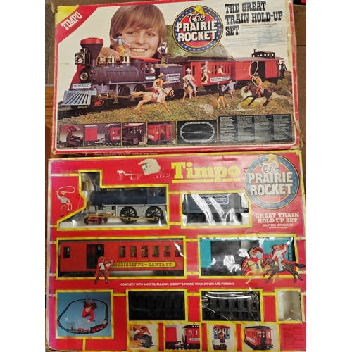 212 - Timpo. The Great Train Hold Up Sets No.244 with 1974 version (1) and 2nd version (3) generally very ... 