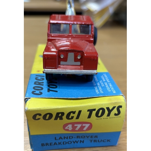 290 - Collection of mostly model cars, generally very good, including Matchbox (76), Corgi (9), and Lledo ... 