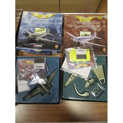 310 - Corgi Aviation Archive. Collection of 1/44 scale including B-17 Fortress No AA31101, Boeing Boac No ... 