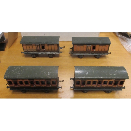 420 - Gauge 1 earlier collection of unboxed coaches and wagons generally good to very good including coach... 