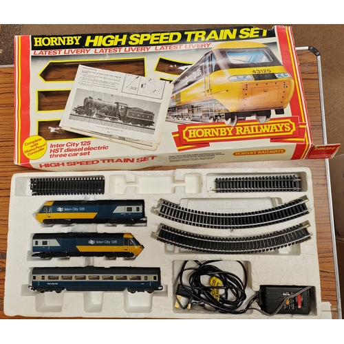 550 - Collection of locomotives, coaches, wagons, sets generally very good in mostly fair to good boxes wi... 