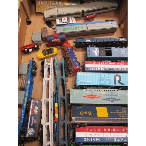 558 - Collection of OO gauge unboxed wagons including ranges from Bachmann, Dapol, Hornby, Liliput, Rivaro... 