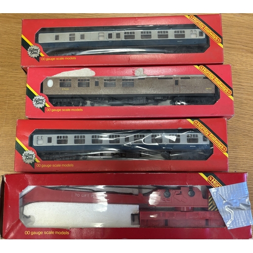 642 - OO gauge collection of boxed and unboxed locomotive, coaches and wagons, generally very good in good... 