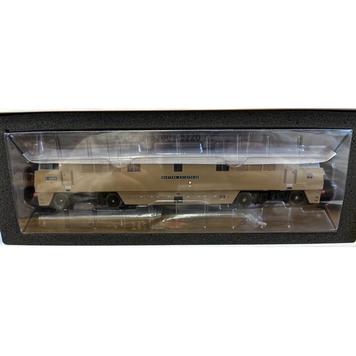 683 - Heljan. Range of OO gauge locomotives, generally near mint in near mint boxes, including 4005 BRCW D... 